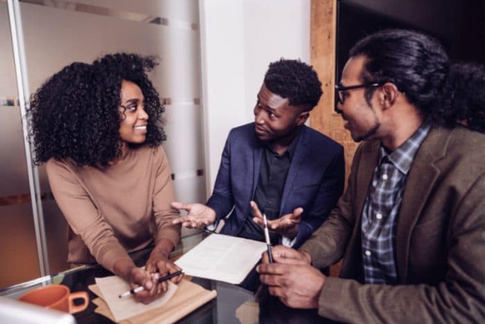 DE - Perguntas de Entrevista de Emprego corpo